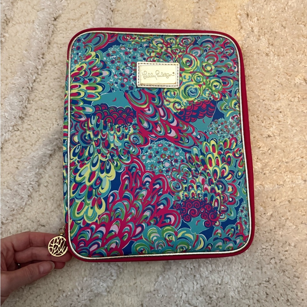 Lilly Pulitzer Patterned Tablet Sleeve